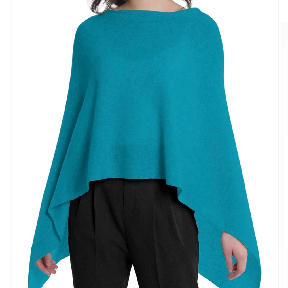 NWT IN 2 BY IN CASHMERE 100 % CASHMERE WINTER TEAL WRAP DRESS TOPPER PONCHO GIFT